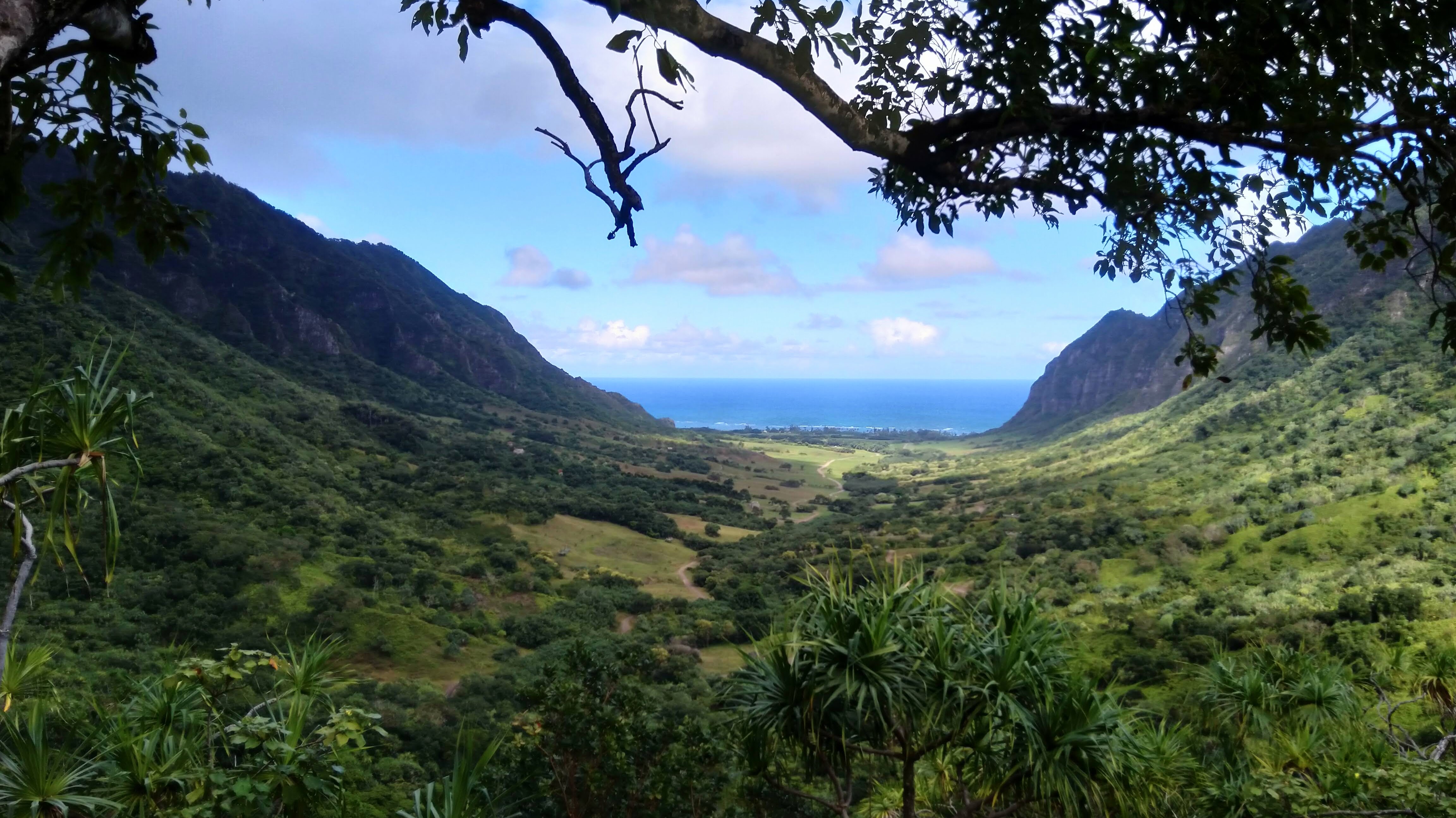 View from Kualoa Valley, Oʻahu